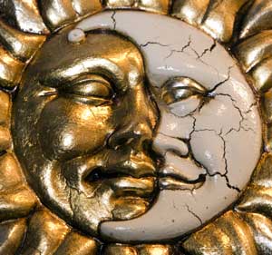 ملاتونین برای تنظیم چرخه ۲۴ ساعته خواب و بیداری ما مهم است - که اغلب در افراد مبتلا به بیماری هانتینگتون مختل میشود.