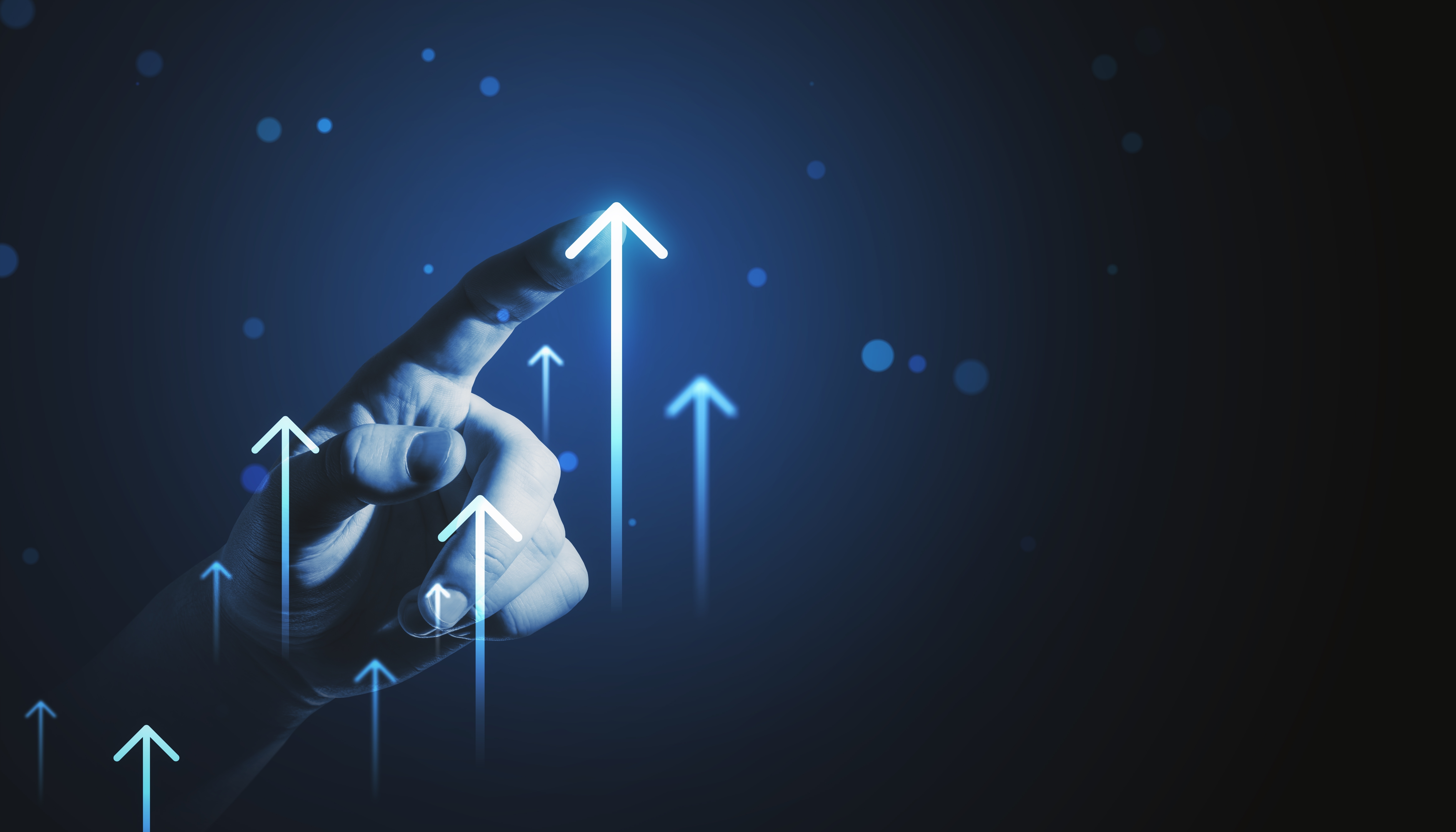 یافتن نشانگرهای زیستی که با پیشرفت بیماری هانتینگتون همگام باشند، به ویژه در مراحل بسیار اولیه قبل از اینکه افراد علائم آشکاری داشته باشند، می‌تواند همان تغییردهنده‌ای باشد که برای طراحی داروهایی برای درمان HD در اسرع وقت به آن نیاز داریم. 